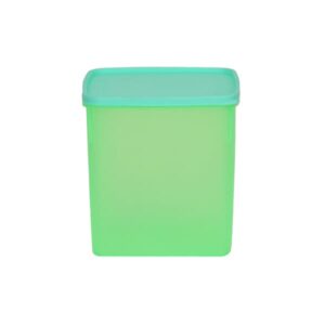 Jennifer Sealware 01
